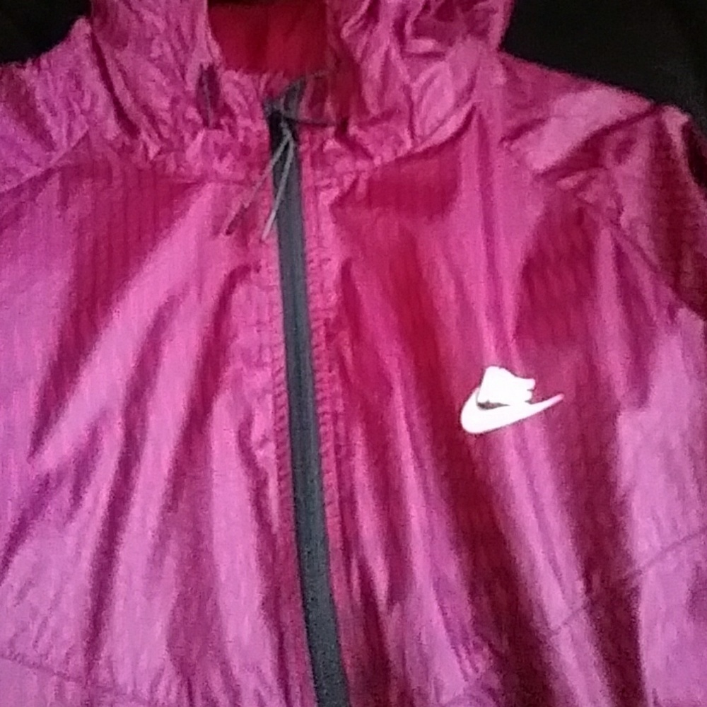 Nike windbreaker